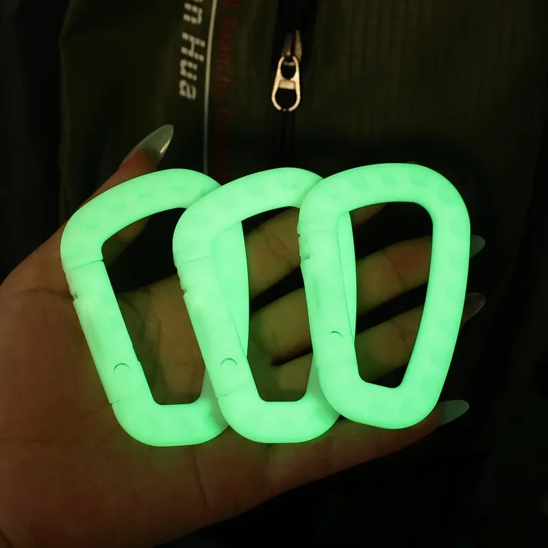 Glow Carabiner Clip for Backpa - Outdoor Adventure Backpack recension och pris